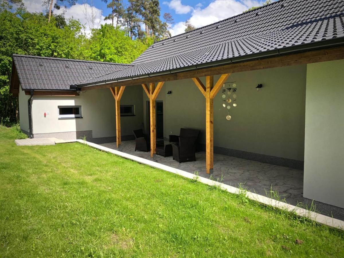 Mezonetovy Apartman S Terasou Na Samote V Lese Vlkava Экстерьер фото