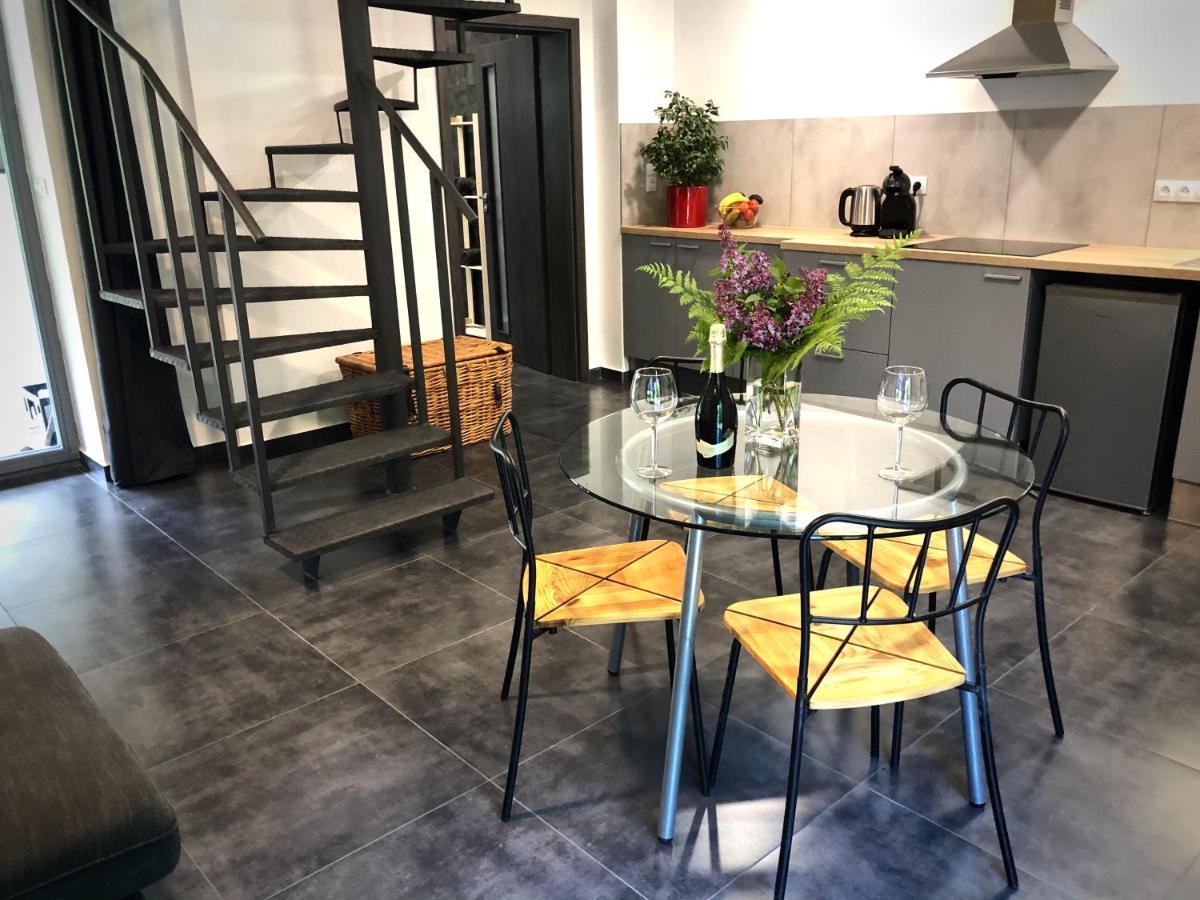 Mezonetovy Apartman S Terasou Na Samote V Lese Vlkava Экстерьер фото