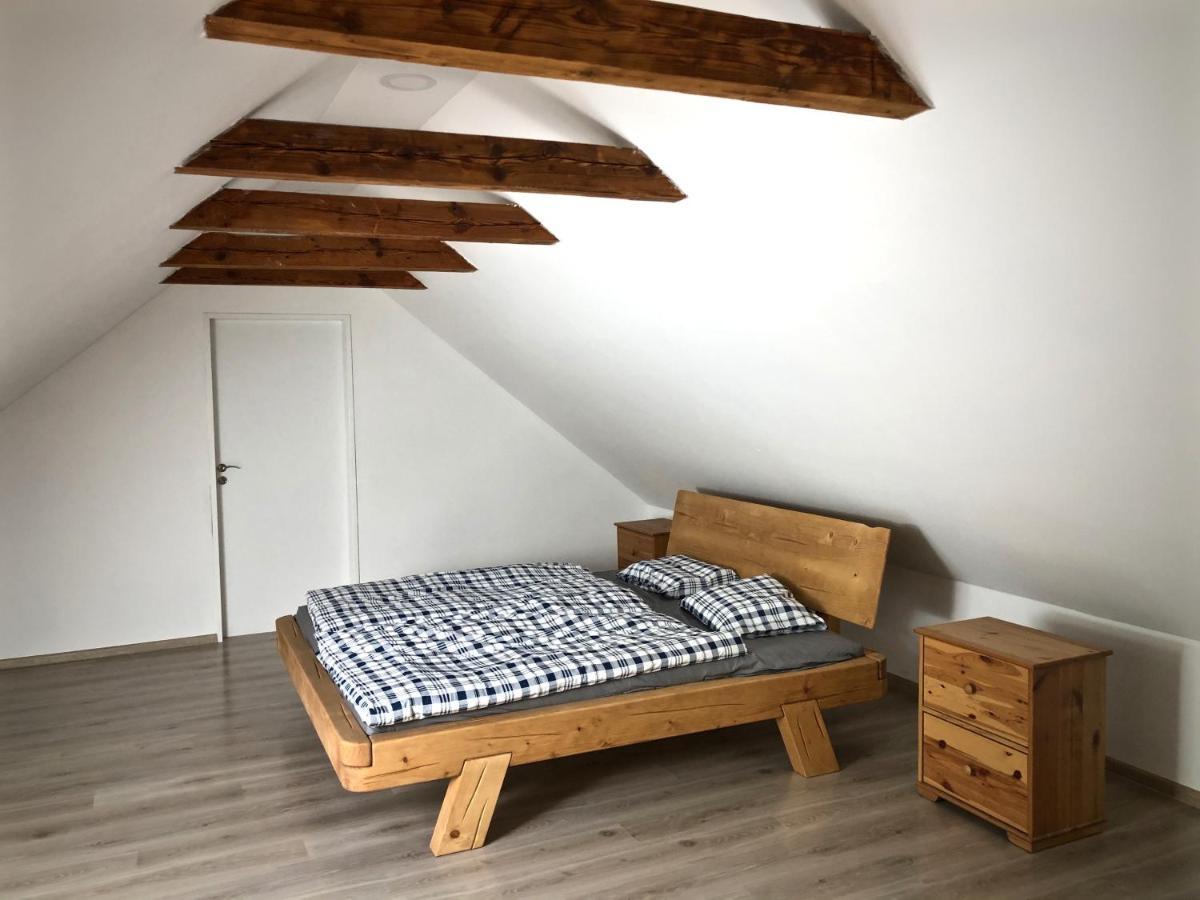 Mezonetovy Apartman S Terasou Na Samote V Lese Vlkava Экстерьер фото