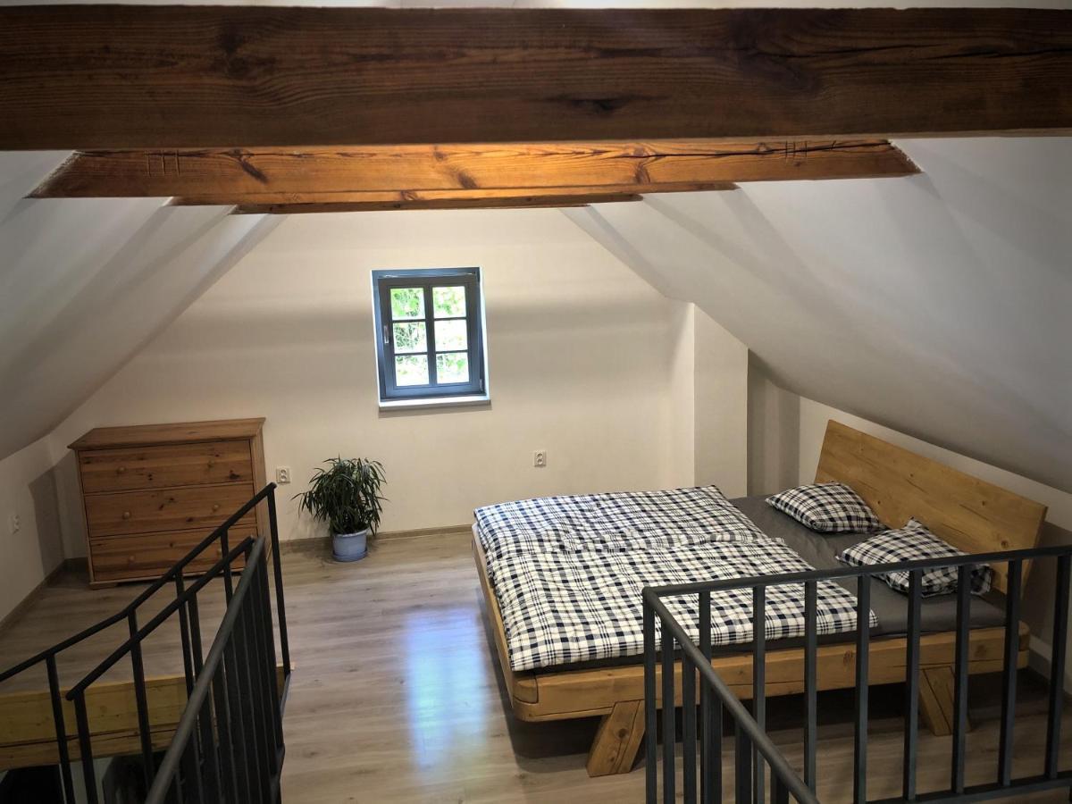 Mezonetovy Apartman S Terasou Na Samote V Lese Vlkava Экстерьер фото
