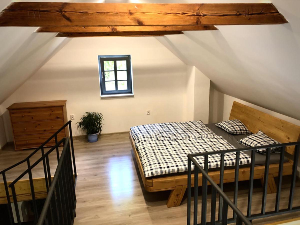 Mezonetovy Apartman S Terasou Na Samote V Lese Vlkava Экстерьер фото